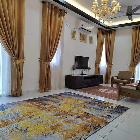 Homestay Greenway Pasir Gudang Exteriér fotografie